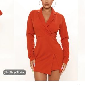 Brand NEW! Size Large. Fashion Nova Rust colored "Boss Babe Romper"